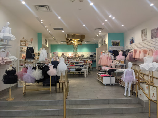 Shopping Mall «Westfield Fashion Square», reviews and photos, 14006 Riverside Dr, Sherman Oaks, CA 91423, USA