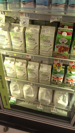 Grocery Store «Stop & Shop», reviews and photos, 35 Washington St, Lynn, MA 01904, USA