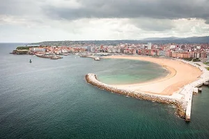 Playa de Poniente image