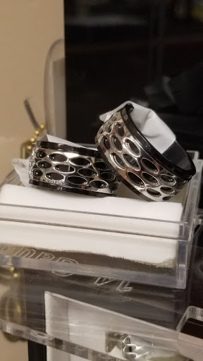 Tattoo Shop «A.S.G. Ink - American Skin Graphics», reviews and photos, 858 W Lincolnway #1A, Valparaiso, IN 46385, USA