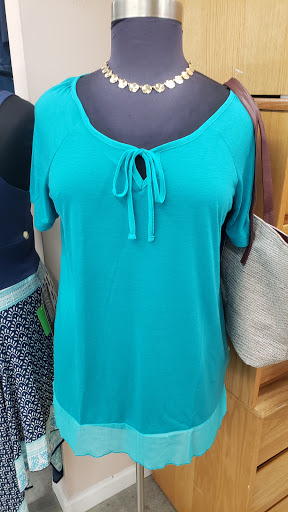 Department Store «Blessingdales Thrift Shop», reviews and photos, 1148 Sunrise Hwy, Amityville, NY 11701, USA