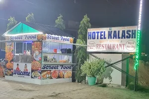 HOTEL KALASH GUEST HOUSE AND RESTAURANT image