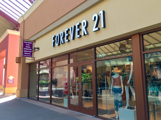 Forever 21, 1001 N Arney Rd #1000, Woodburn, OR 97071, USA, 
