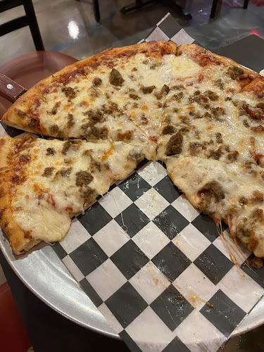 #8 best pizza place in Chesapeake - Yianni's Neighborhood Pizzeria and Family Restaurant