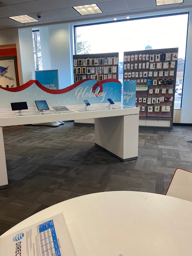Cell Phone Store «AT&T», reviews and photos, 7975 Jericho Turnpike, Woodbury, NY 11797, USA