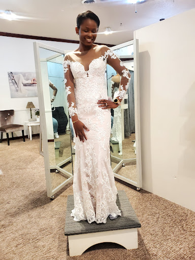 Bridal Shop «Alan Evans Bridal», reviews and photos, 512 Center Ave, Moorhead, MN 56560, USA