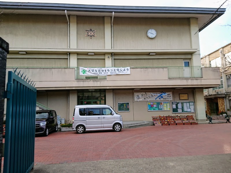 京都市立西院中学校