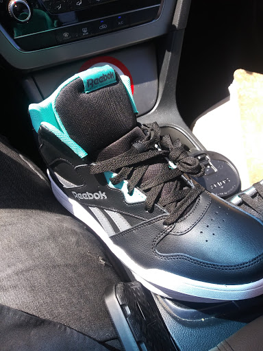 Shopping Mall «Rosecrans Shopping Center», reviews and photos, 3555 Rosecrans St, San Diego, CA 92110, USA