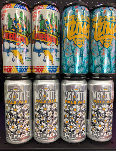 Liquor Store «Yauco Liquor Store», reviews and photos, 2744 W Division St, Chicago, IL 60622, USA