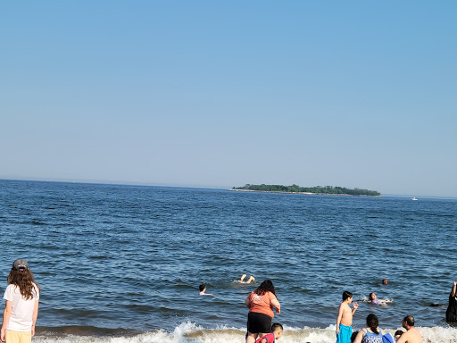 Monument «Fountain of the Dolphins», reviews and photos, 378 Sand Ln, Staten Island, NY 10305, USA