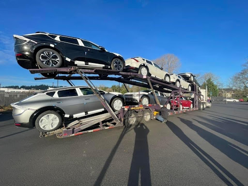 Kia Dealer «Kia of Puyallup», reviews and photos, 111 Valley Ave NE, Puyallup, WA 98372, USA