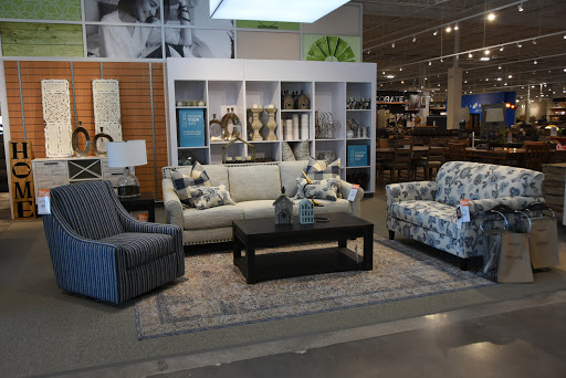 Furniture Store «Slumberland Furniture», reviews and photos, 4390 Dodge St, Dubuque, IA 52003, USA