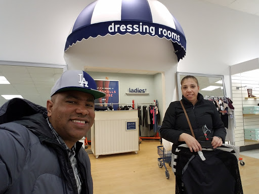 Department Store «Marshalls», reviews and photos, 795 Montauk Hwy, West Babylon, NY 11704, USA