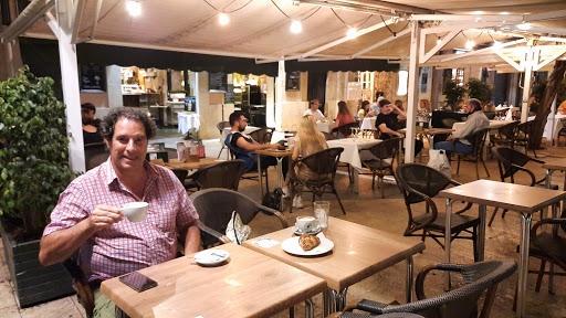 Cappuccino Plaça De La Font