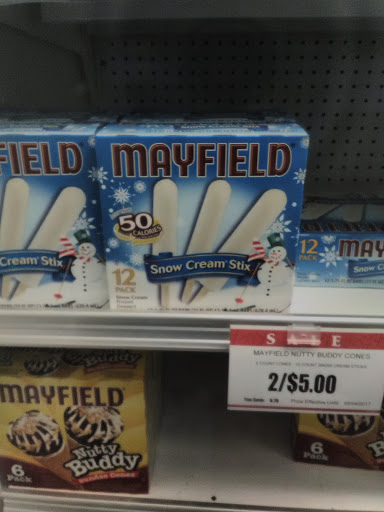 Grocery Store «J & J Foods», reviews and photos, 1075 Jesse Jewell Pkwy, Gainesville, GA 30501, USA