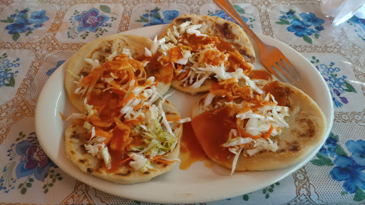 Mexican Grocery Store «Las Penas Mexican Grocery & Restaurant», reviews and photos, 215 Byers Rd, Miamisburg, OH 45342, USA