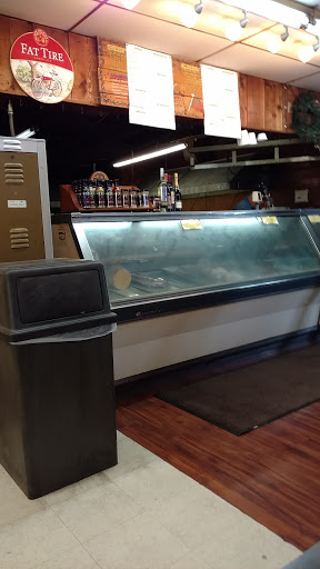 Supermarket «Riverside Supermarket», reviews and photos, 491 S Main St, Boerne, TX 78006, USA