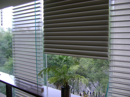 Persianas Galaxy Blinds