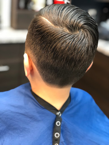 Barber Shop «Alpharetta Barber Shop», reviews and photos, 5530 Windward Pkwy #220, Alpharetta, GA 30004, USA