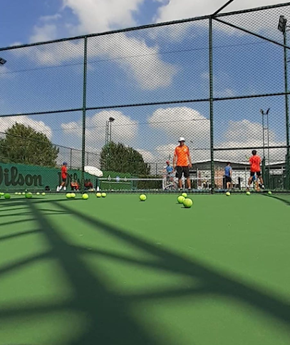 Sakarya Tenis Akademisi Spor Kompleksi