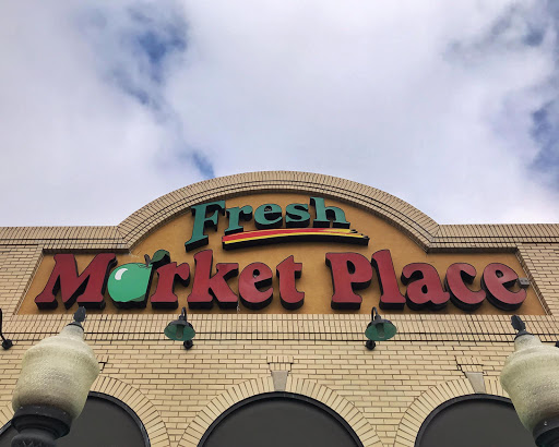 Fresh Market Place, 2600 N Central Ave, Chicago, IL 60639, USA, 