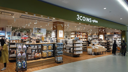 3COINS+plus イオンモール白山店