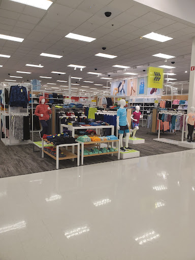Department Store «Target», reviews and photos, 1135 Woodstock Rd, Roswell, GA 30075, USA