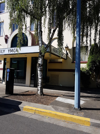 Community Center «Family YMCA of Marion and Polk Counties», reviews and photos, 685 Court St NE, Salem, OR 97301, USA