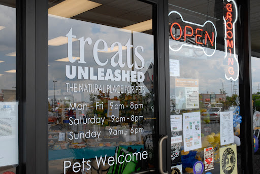 Pet Supply Store «Treats Unleashed», reviews and photos, 306 Mid Rivers Center, St Peters, MO 63376, USA