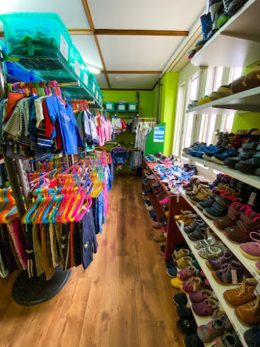 Rezensionen über Schatzcheschte Kinderkleiderbörse in Delsberg - Geschäft