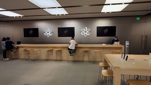 Computer Store «Apple Syracuse», reviews and photos, 1 Destiny USA Dr, Syracuse, NY 13204, USA