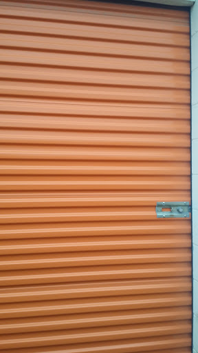 Self-Storage Facility «Public Storage», reviews and photos, 535 S 84th St, Milwaukee, WI 53214, USA