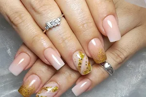 María Huyke Nails Spa image