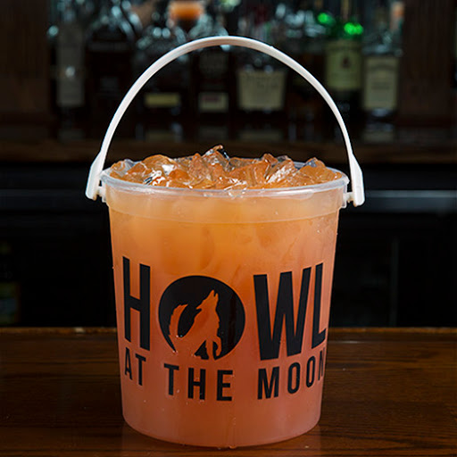 Bar & Grill «Howl at the Moon | Splitsville Luxury Lanes», reviews and photos, 145 Second St E, Cincinnati, OH 45202, USA