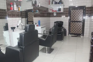 The Makeover Point Hair & Beauty Salon image