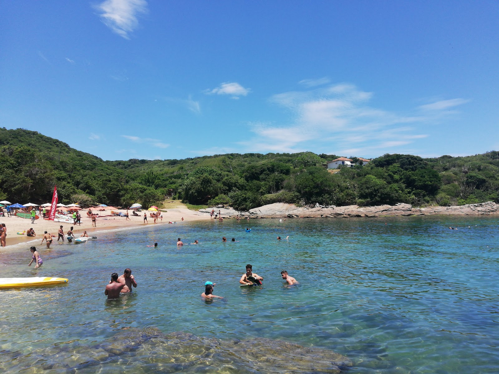 Zdjęcie Praia do Forno z mała zatoka