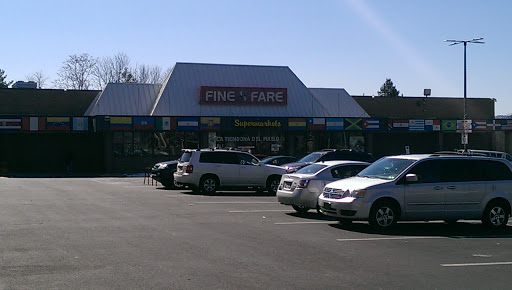 Supermarket «Fine Fare Supermarket», reviews and photos, 200 W Buttonwood St, Reading, PA 19601, USA