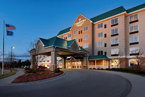 Country Inn & Suites by Radisson, Grand Rapids East, MI image