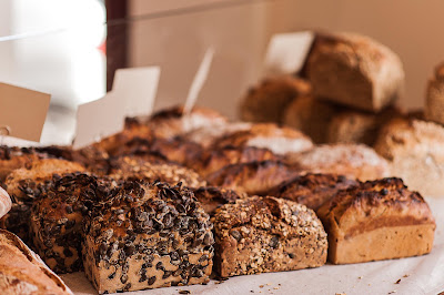 Pain noir Pain blanc - Boulangerie bio au levain naturel à Schiltigheim
