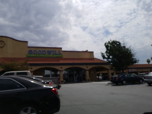 Thrift Store «Goodwill - La Mirada», reviews and photos, 14535 Telegraph Rd, La Mirada, CA 90638, USA