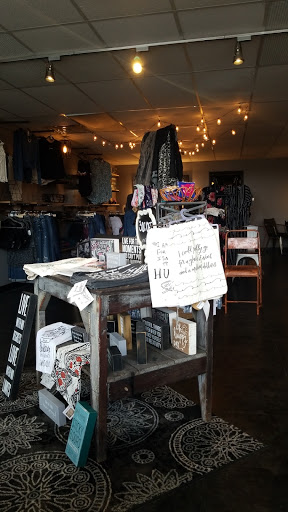 Beauty Salon «ClipZone Salon and Spa», reviews and photos, 1913 C St, Anderson, IN 46016, USA