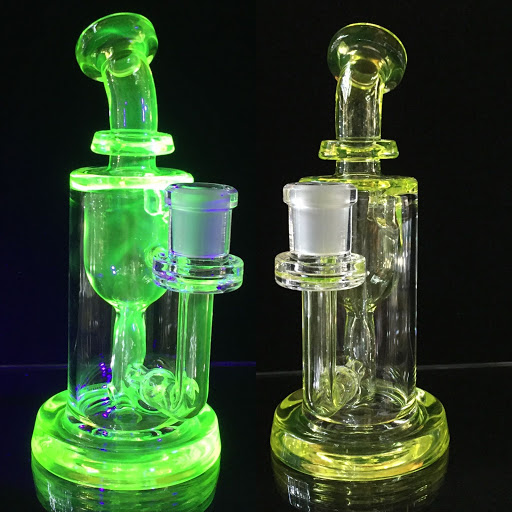 Glass Shop «WHELANS GLASS GALLERY, VAPOR, CIGAR, GIFT & SMOKE SHOP», reviews and photos, 2486 Bancroft Way, Berkeley, CA 94704, USA