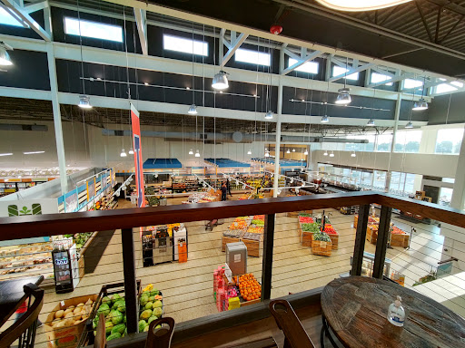 Grocery Store «Harvest Market», reviews and photos, 2029 S Neil St, Champaign, IL 61820, USA