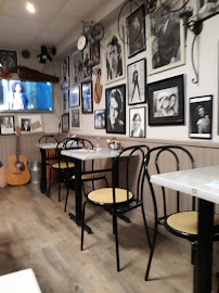 Atmosphère du Restaurant Resto Des Copains à Prémery - n°6