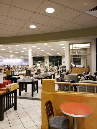 Book Store «Barnes & Noble», reviews and photos, 1271 Knapp Rd, North Wales, PA 19454, USA