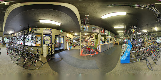 Snowboard Rental Service «Bothell Ski & Bike», reviews and photos, 8020 Bothell Way NE, Kenmore, WA 98028, USA