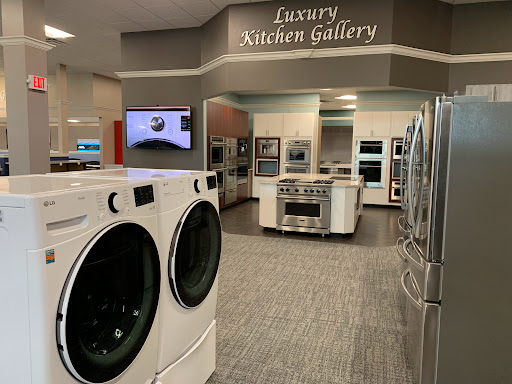 Appliance Store «Famous Tate Appliance & Bedding Centers», reviews and photos, 4520 E Bay Dr, Clearwater, FL 33764, USA