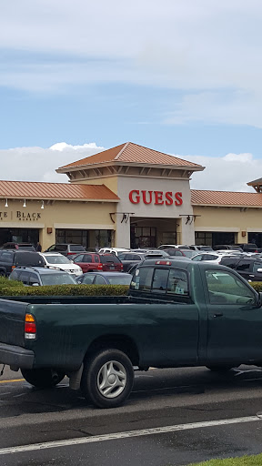 Shopping Mall «Woodburn Premium Outlets», reviews and photos, 1001 N Arney Rd, Woodburn, OR 97071, USA