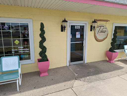 Titus Bakery, 820 W South St, Lebanon, IN 46052, USA, 