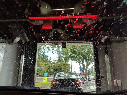 Car Wash «Kaady Car Washes», reviews and photos, 17701 Lower Boones Ferry Rd, Lake Oswego, OR 97035, USA